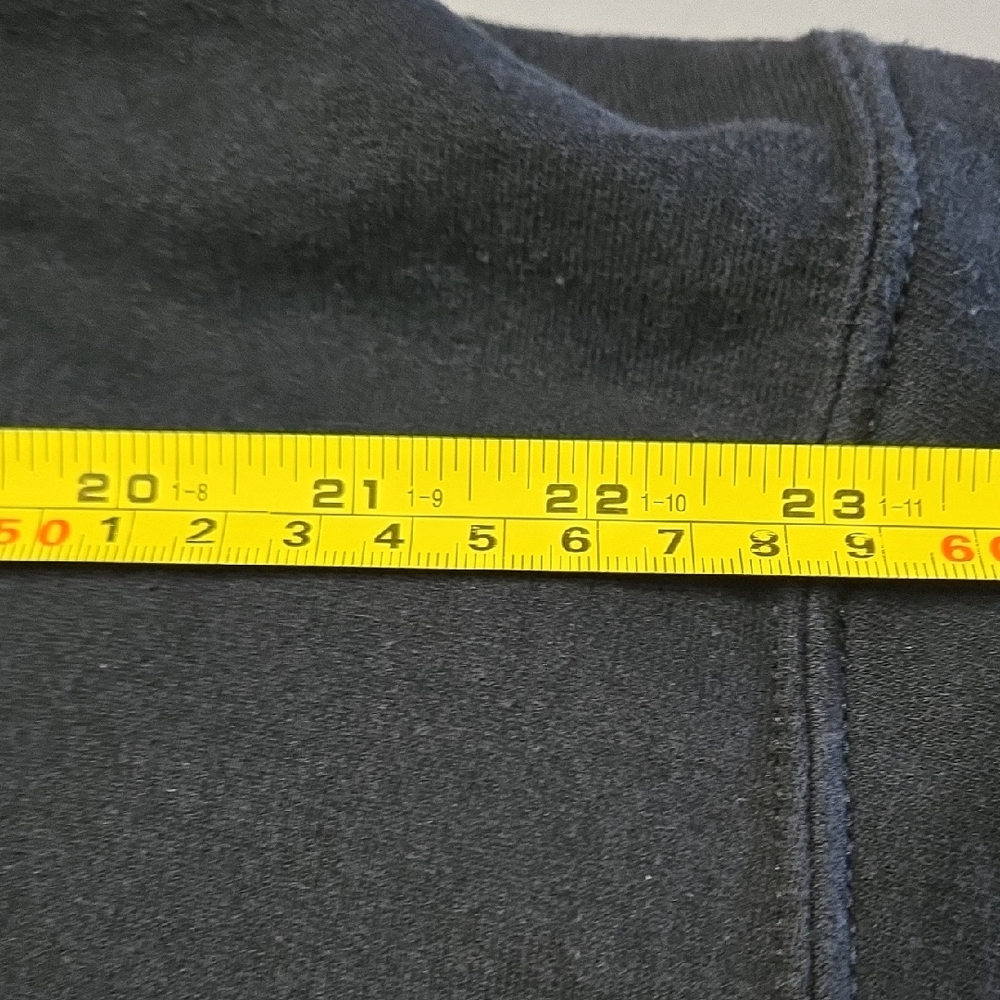 Gildan Sz Large Black Hoodie with Red 'Good Vibes' Design - Picture 5 of 8